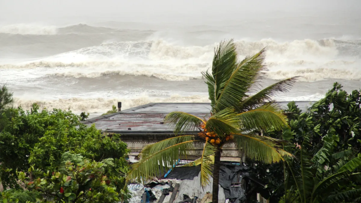 Cyclone Shakti in Arabian Sea Becomes Severe: Fishermen Warned, Gujarat Not in Major Danger