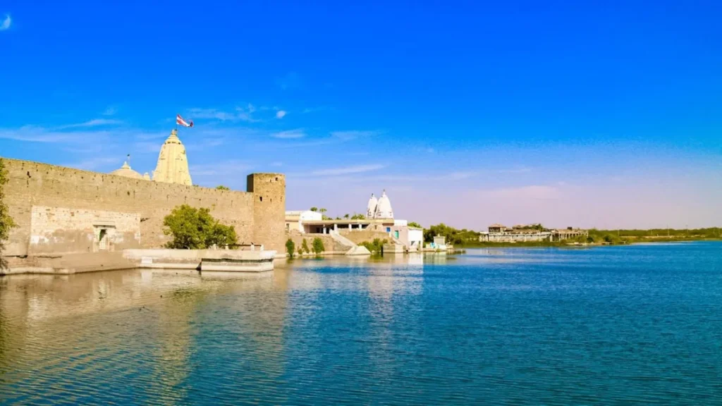 Narayan Sarovar Kutch
