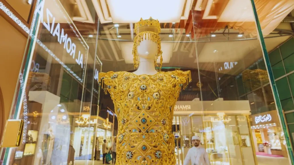 Dubai Dress by Al Romaizan